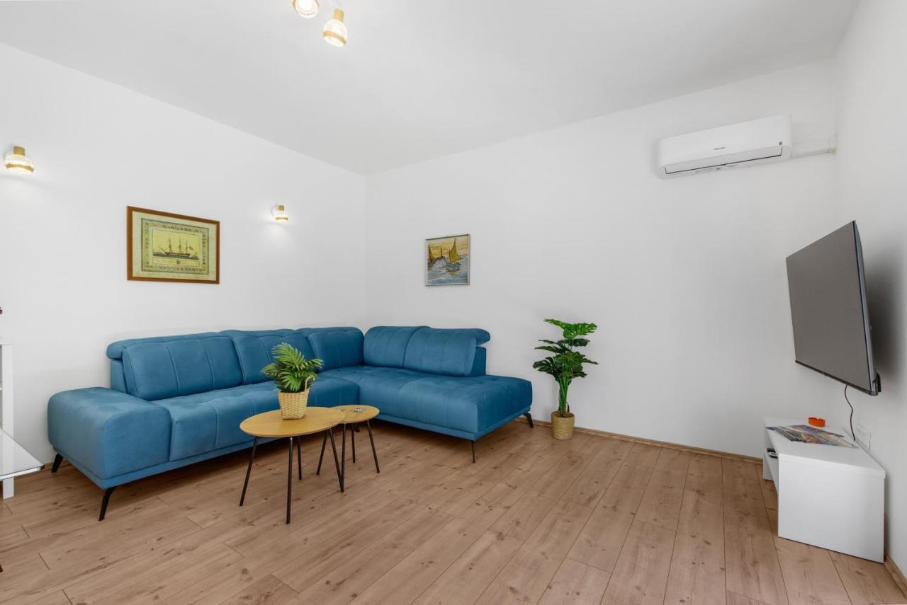 Apartments Villa Verde Novigrad  Exterior photo