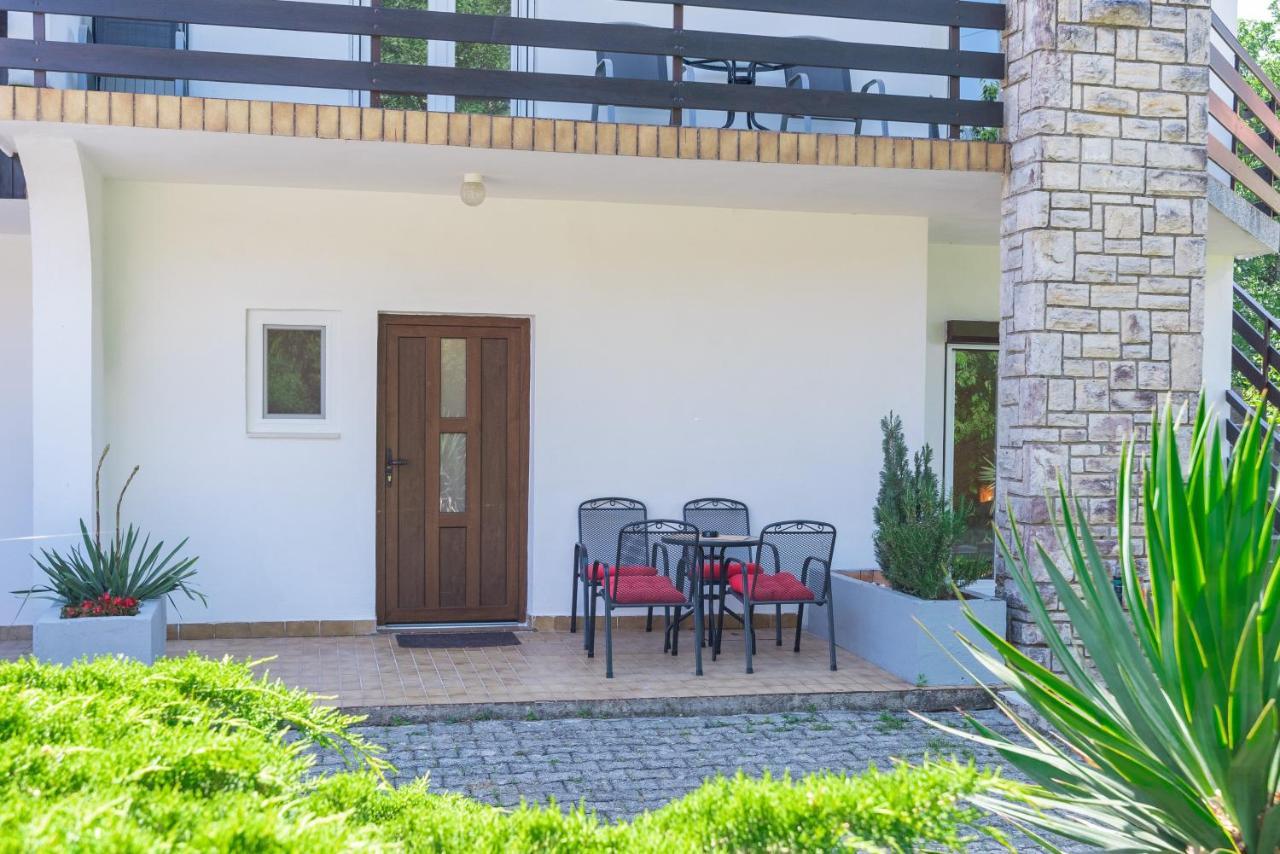 Apartments Villa Verde Novigrad  Exterior photo